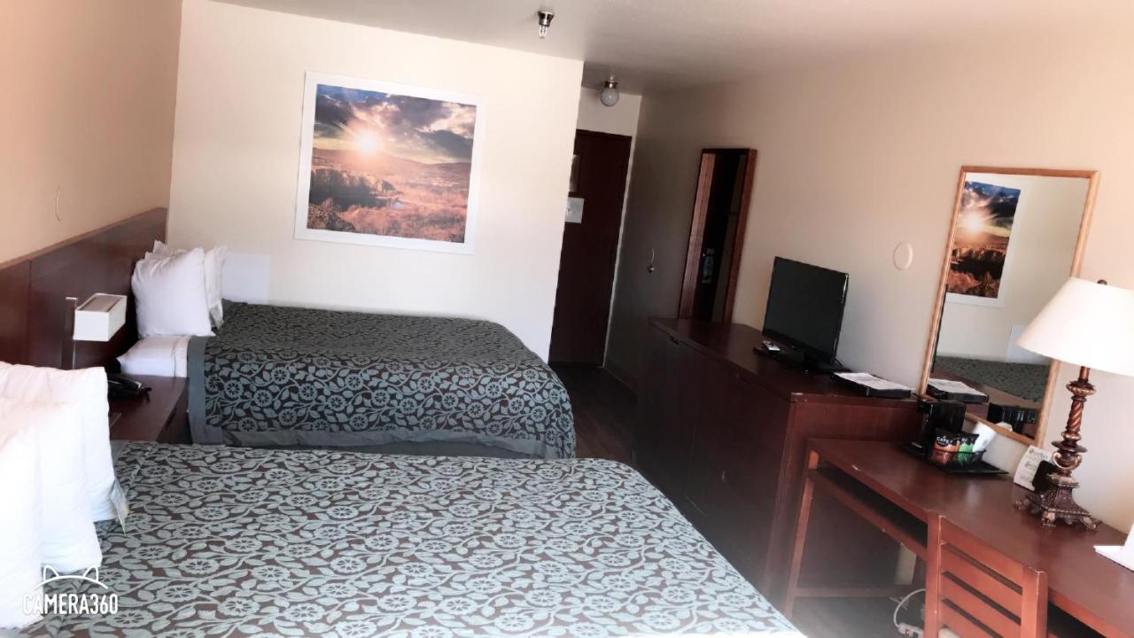 Days Inn By Wyndham Taos Buitenkant foto