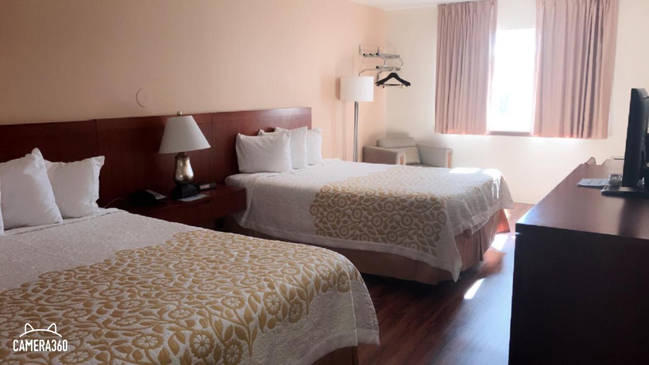 Days Inn By Wyndham Taos Buitenkant foto