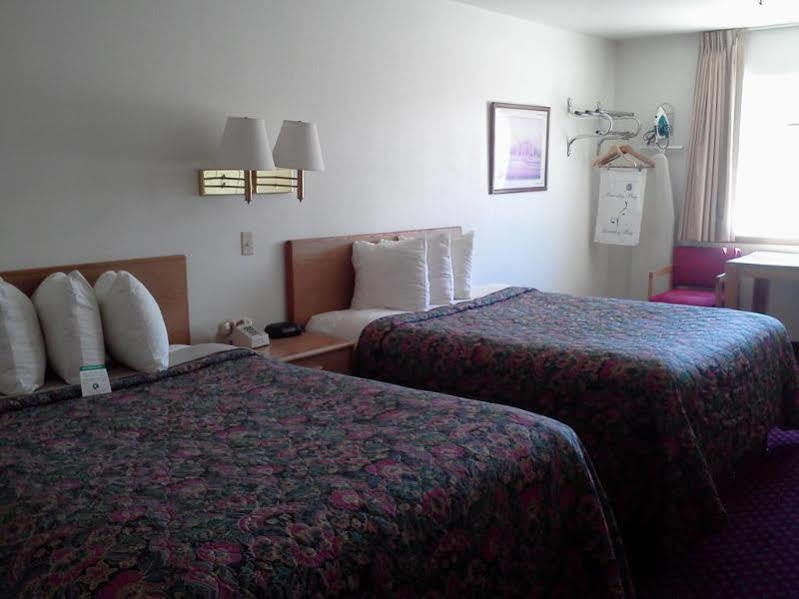 Days Inn By Wyndham Taos Buitenkant foto